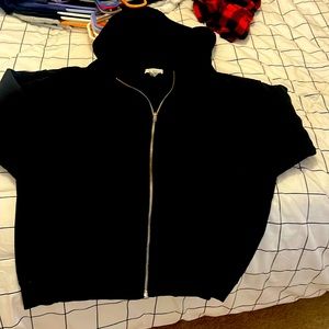 This jacket her has very good material,soft and good for cold weather.